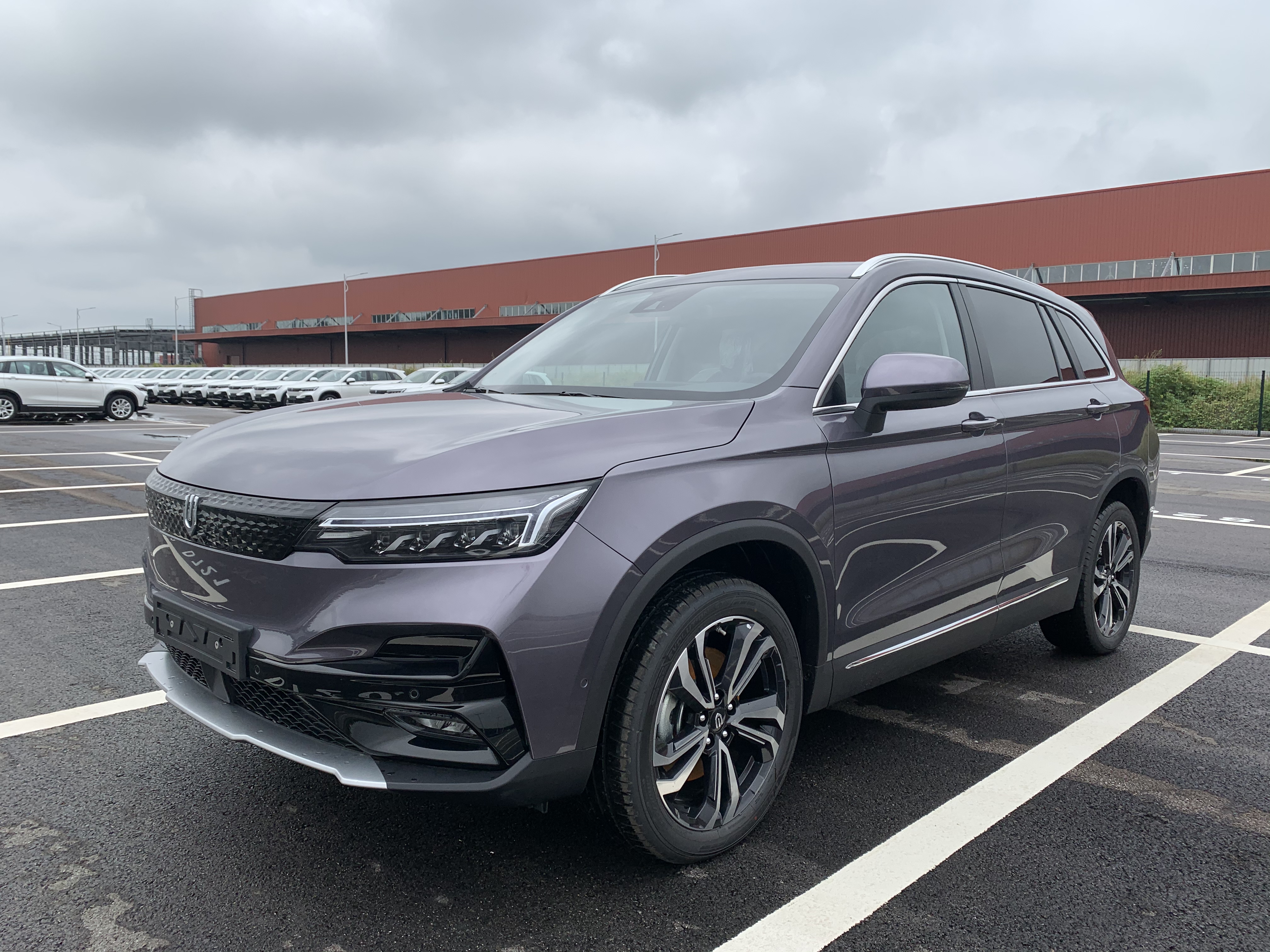 SUV